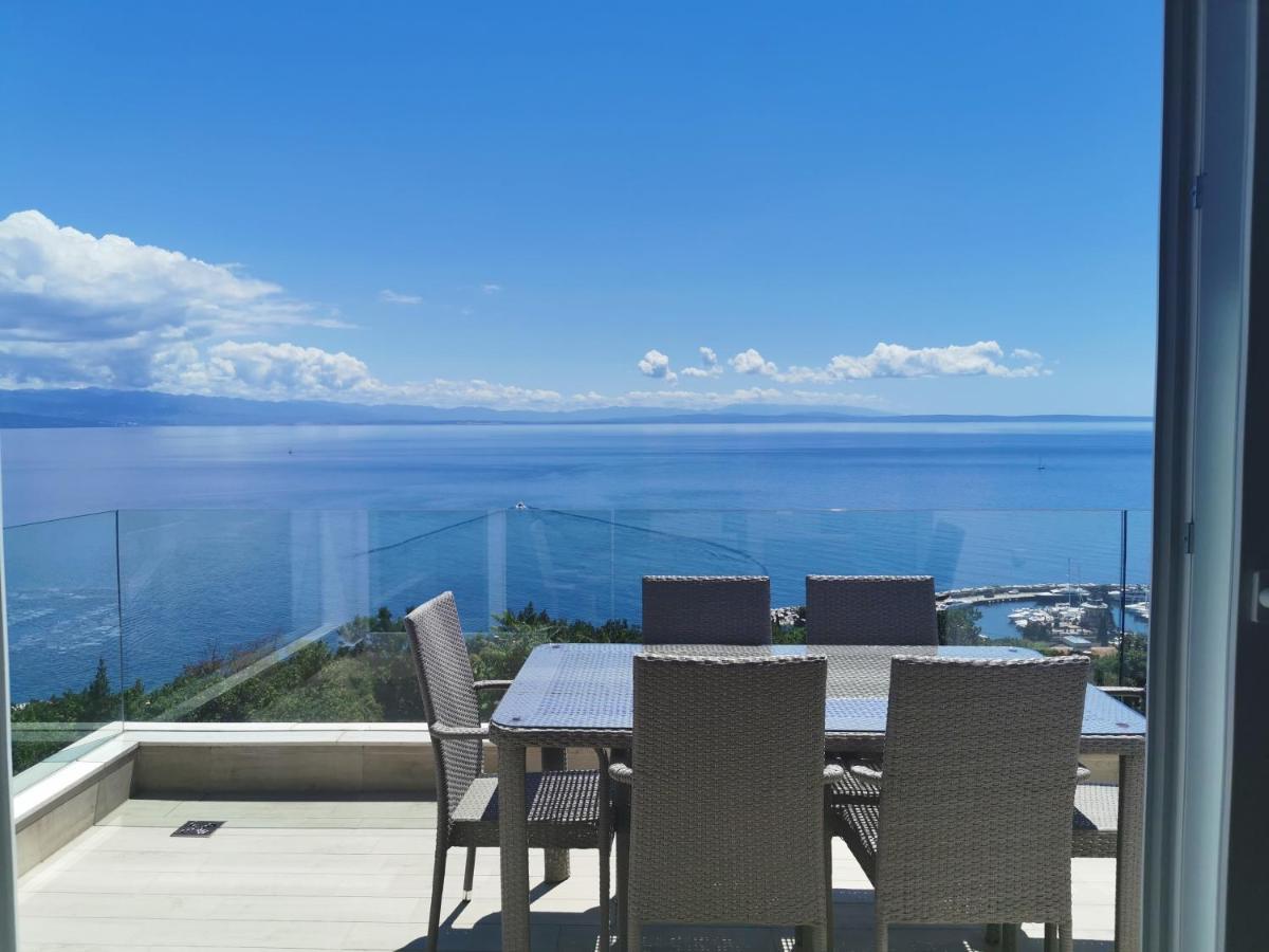 Villa Isabela Ičići Екстериор снимка
